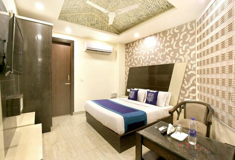 هتل Modern Palace By Oyo Rooms
