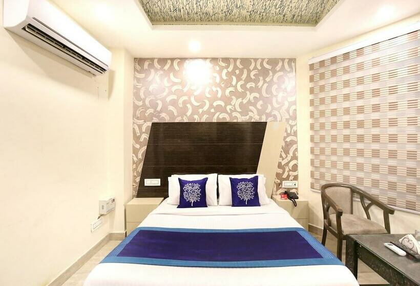 هتل Modern Palace By Oyo Rooms