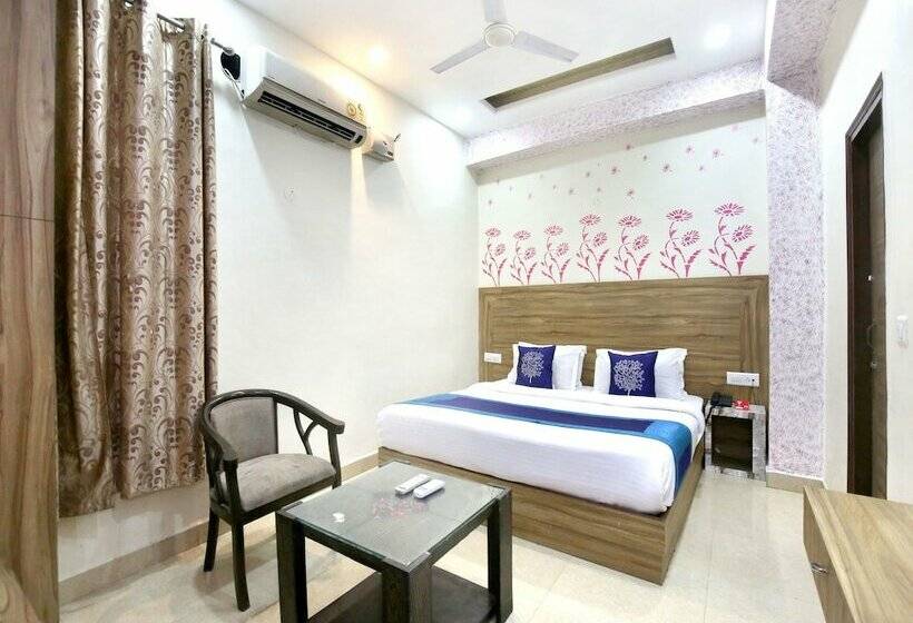 هتل Modern Palace By Oyo Rooms