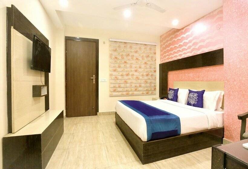 هتل Modern Palace By Oyo Rooms