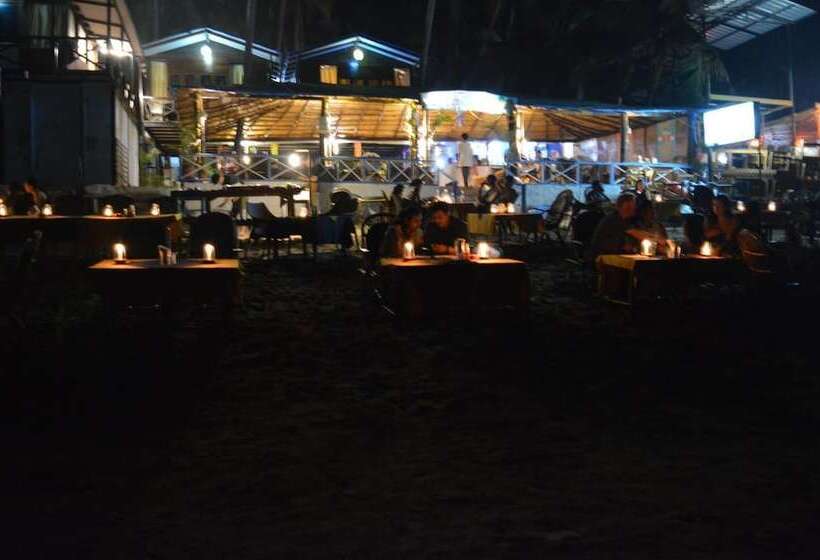 Hotel Royal Touch Beach Huts
