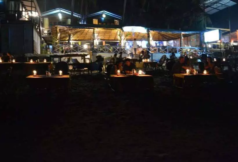 Hotel Royal Touch Beach Huts