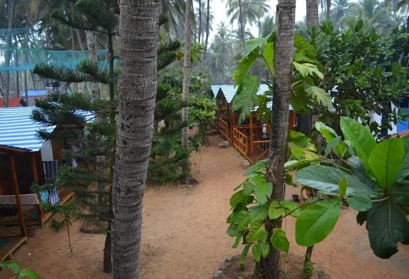 Hotel Royal Touch Beach Huts