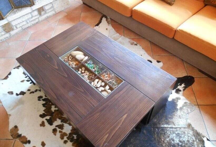 ペンション Amadriades