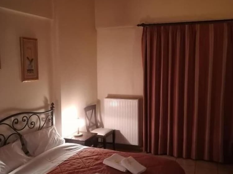 ペンション Amadriades