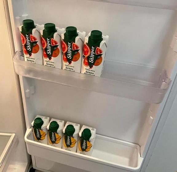 پانسیون Anna Guest House