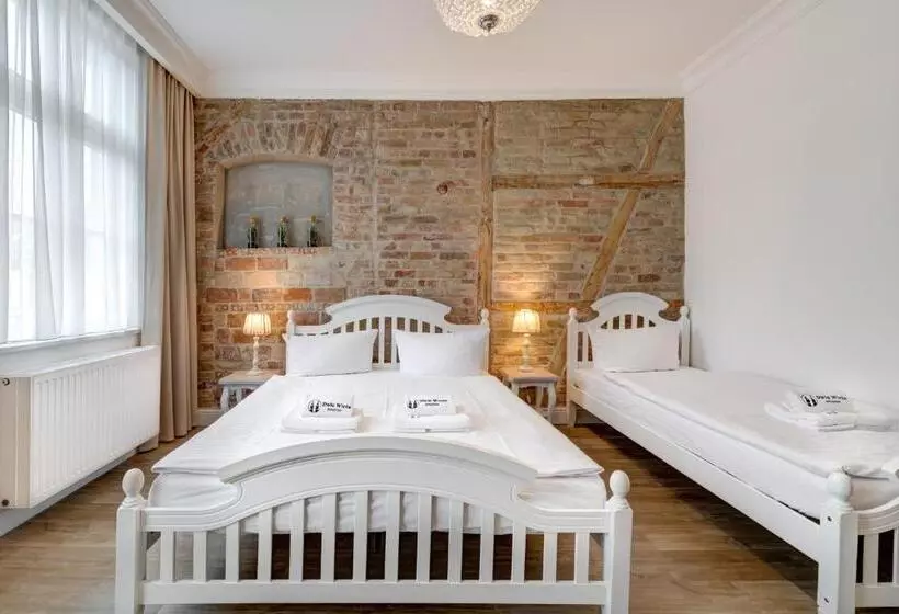 Majatalo Dwie Wieże