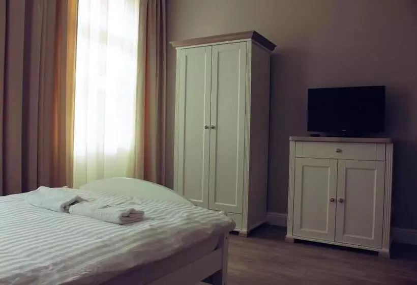 Majatalo Dwie Wieże