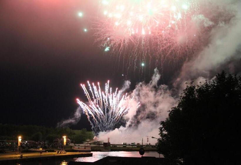 پانسیون Fisherman's House