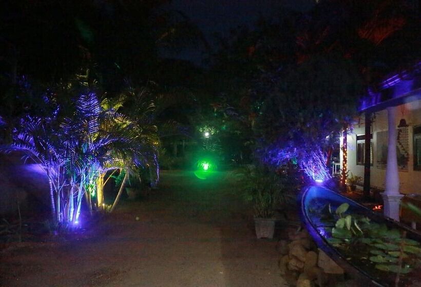 Pensão Wonderland Mirissa Lucky Guest Home