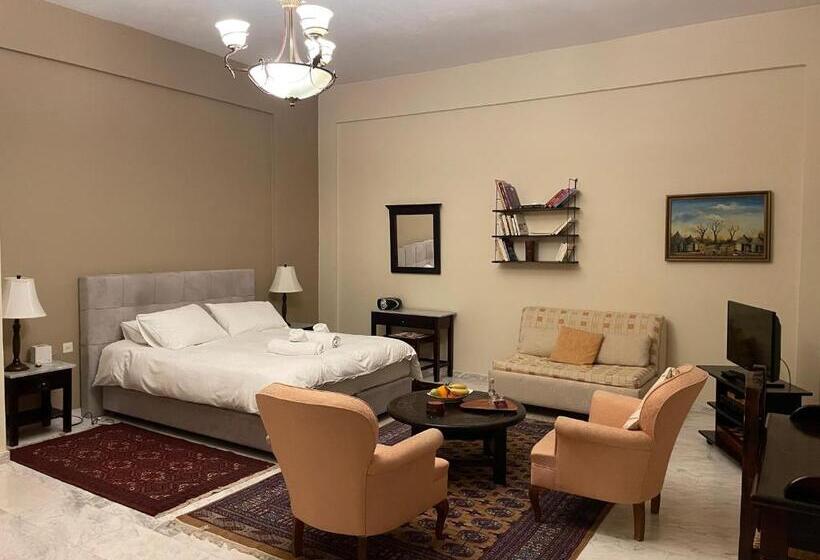 פנסיון Papastavrou Apartments