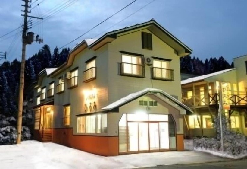 פנסיון Petit House Hiromi