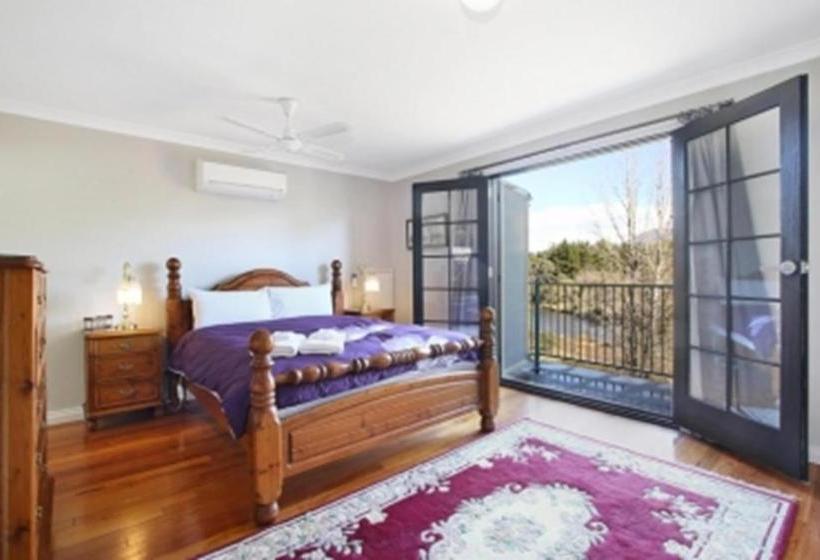 River Verse  On The Ovens