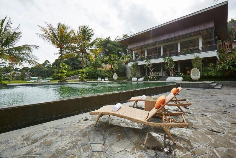 Amanuba Hotel & Resort Rancamaya