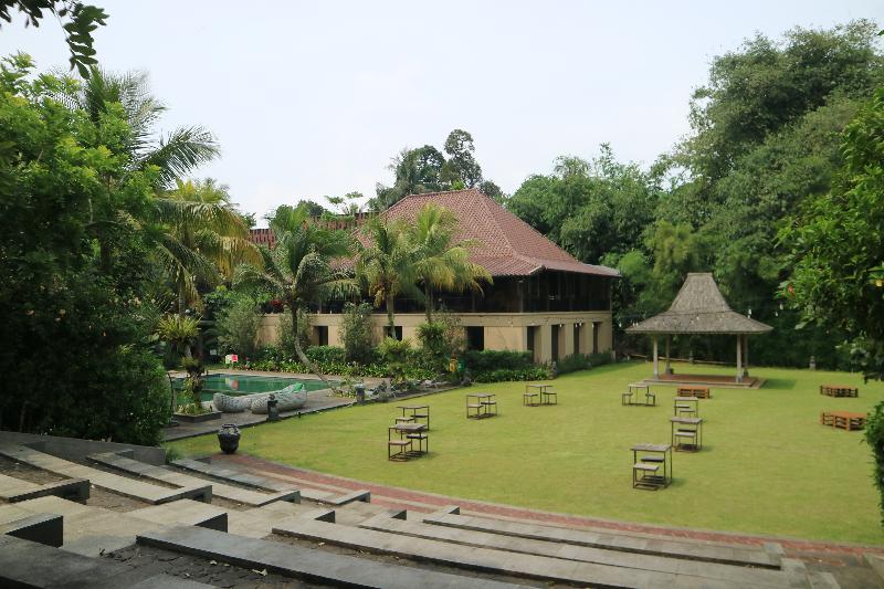 Amanuba Hotel & Resort Rancamaya