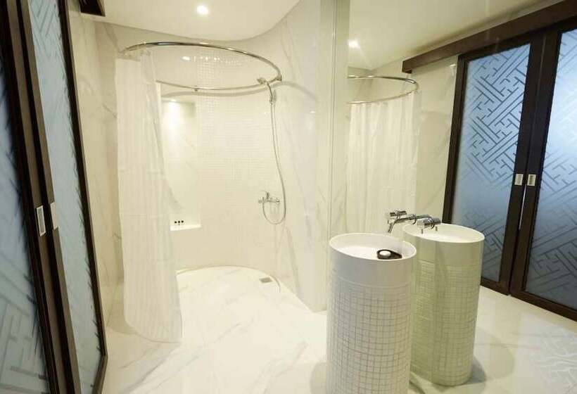 Amanuba Hotel & Resort Rancamaya