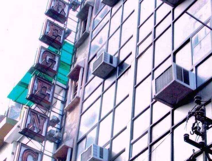 هتل Delhi Regency