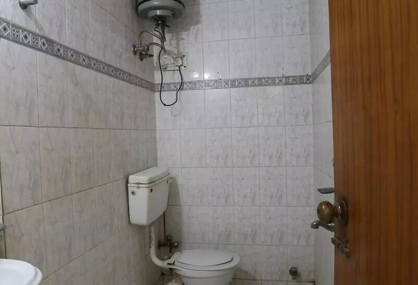 ホテル Delhi Regency