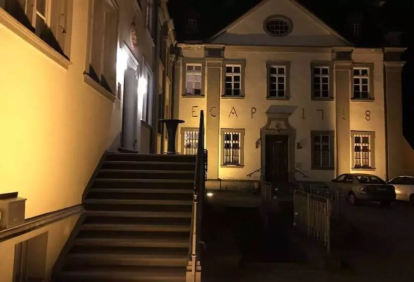 Hotelli Gästehaus Der Abtei Sayn