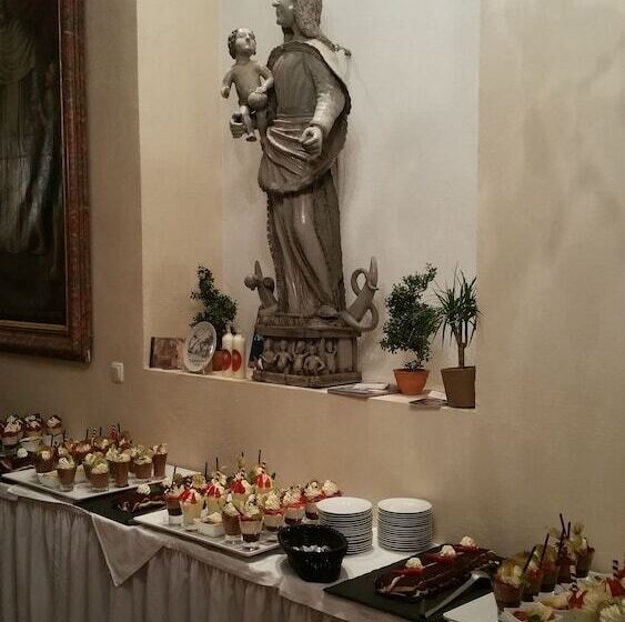 Отель Gästehaus Der Abtei Sayn