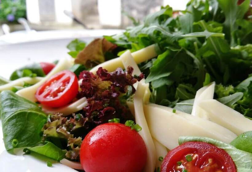 Отель Gästehaus Der Abtei Sayn