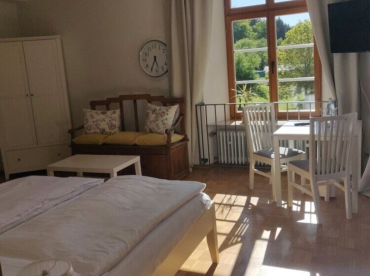 Отель Gästehaus Der Abtei Sayn