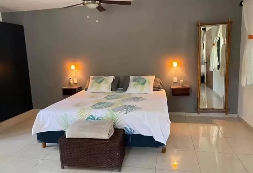 Hotelli Maya Eco Village