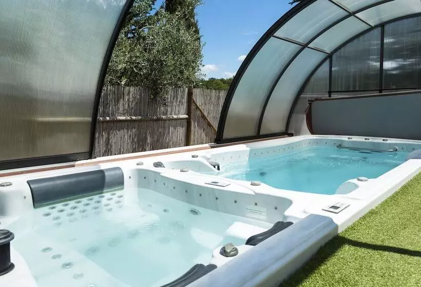 Maaseutuhotelli Agriturismo Il Belvedere Country Houses