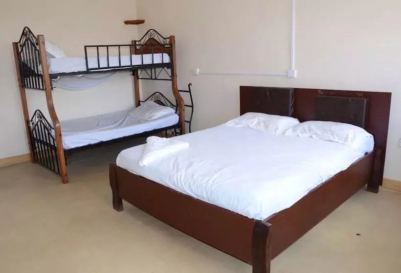 هتل The Victorian Resort Kikuyu