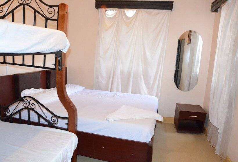 هتل The Victorian Resort Kikuyu