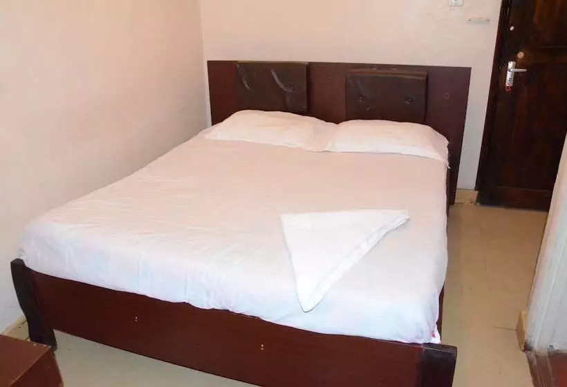 هتل The Victorian Resort Kikuyu