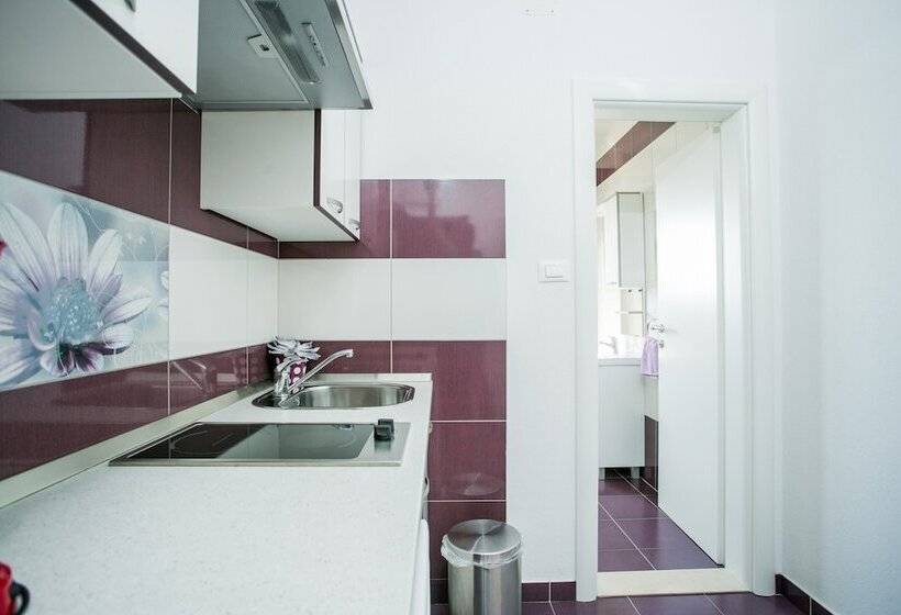 Kaja Right Next To The Beach