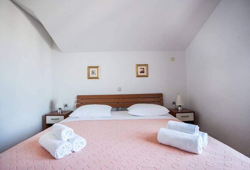 Kaja   Right Next To The Beach