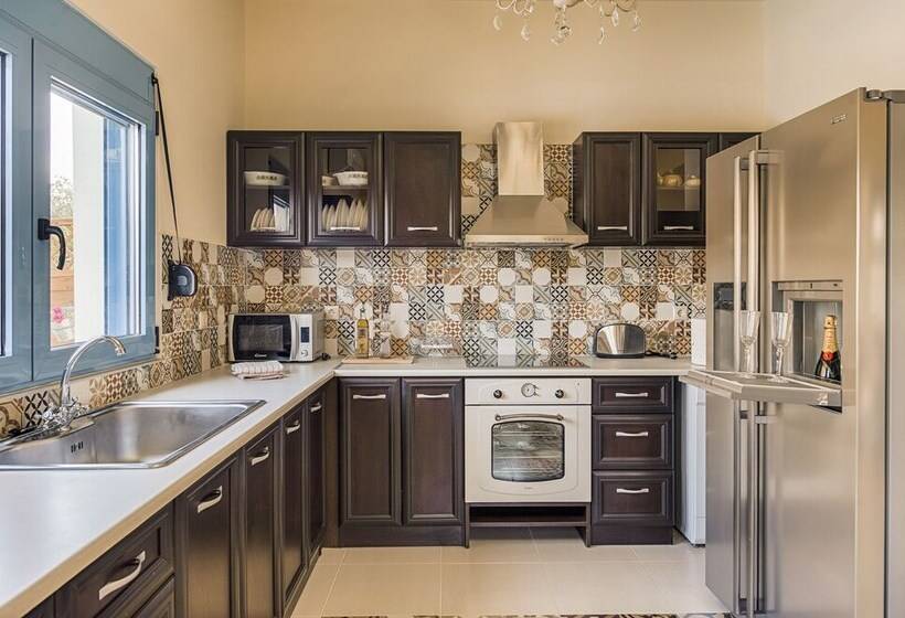 Lindos Luxury Retro Villas