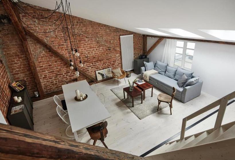 Old New  Szczepanska