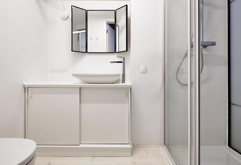 Old New  Szczepanska