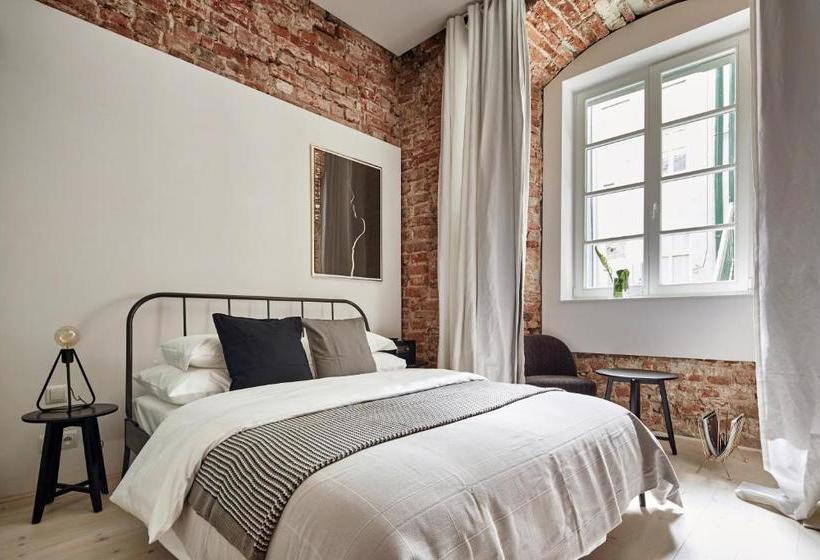 Old New  Szczepanska