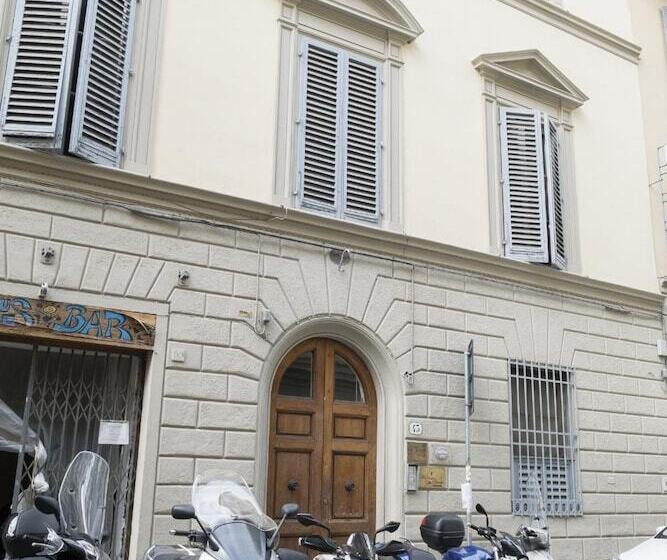 پانسیون Soggiorno Arcobaleno