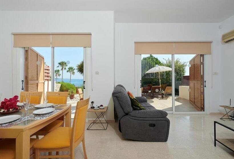 Villa Azura Sunrise By Ezoria Villas