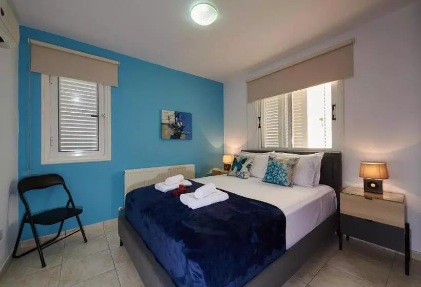 Villa Azura Sunrise By Ezoria Villas