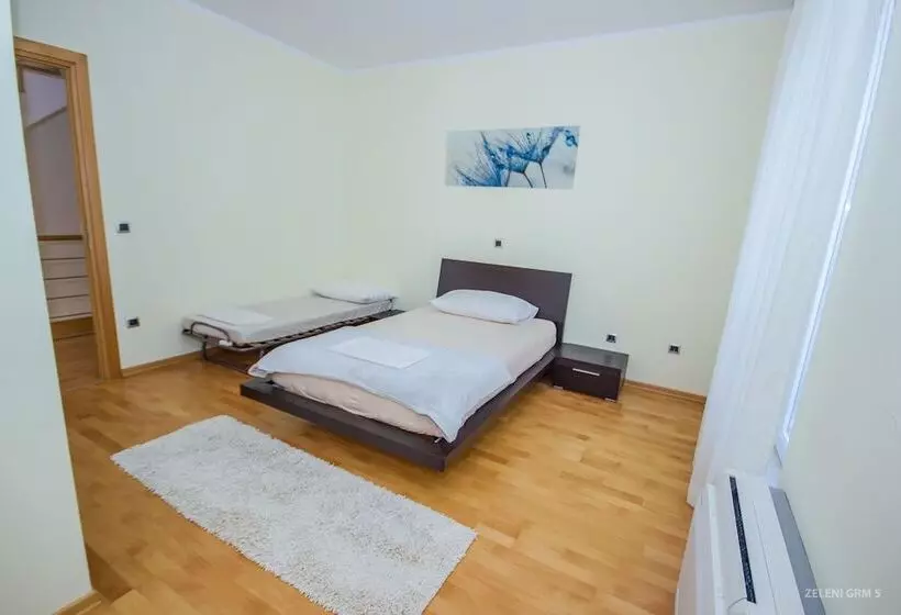 Villas Brac Hills