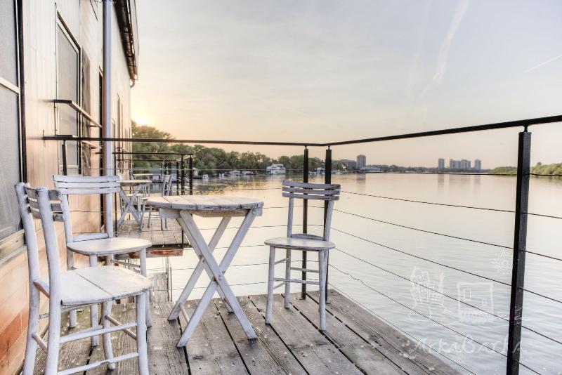 旅馆 Arkabarka 2  Floating Dream Rooms And Apartments