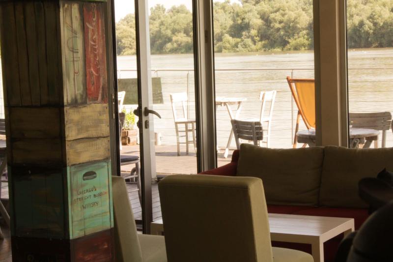 旅馆 Arkabarka 2  Floating Dream Rooms And Apartments