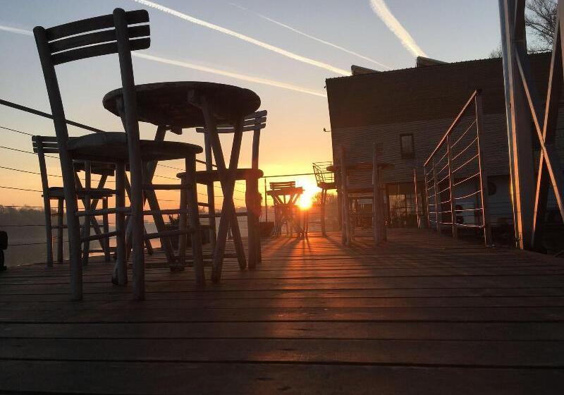 旅馆 Arkabarka 2  Floating Dream Rooms And Apartments