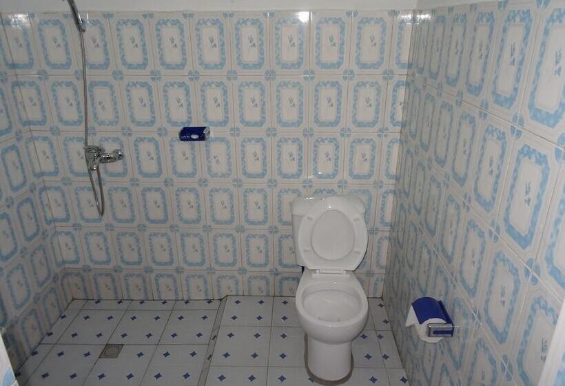 تختخواب و صبحانه Beach Garden Bnb