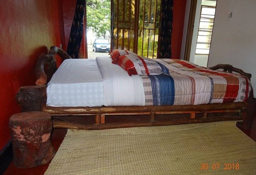 تختخواب و صبحانه Beach Garden Bnb