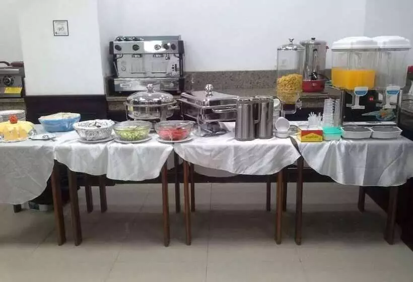 E Just Hotel Borg El Arab