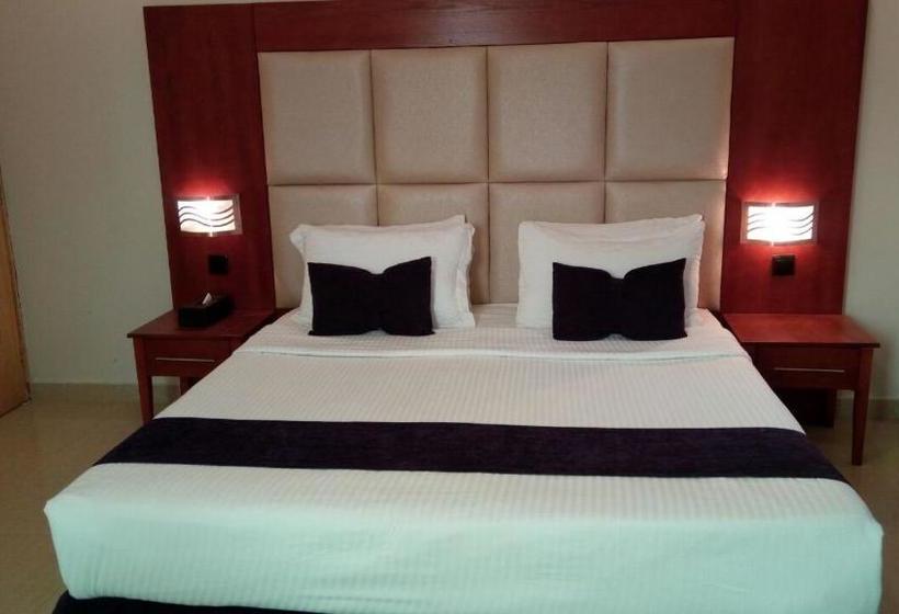 ホテル Al Muhaidb Tahliya