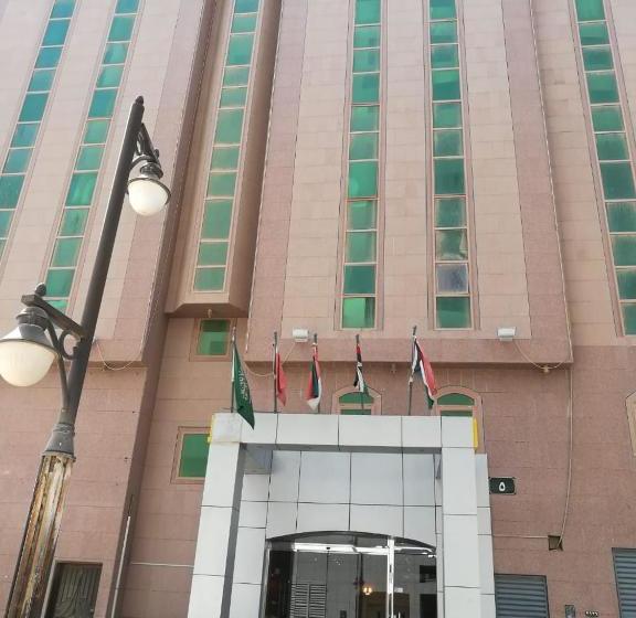 ホテル Al Muhaidb Tahliya