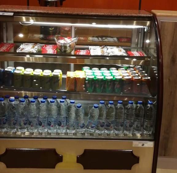 ホテル Al Muhaidb Tahliya